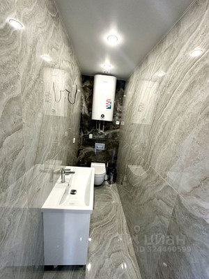 Продам трехкомнатную (3-комн.) квартиру, Калараша (Лазаревский р-н) ул, 64Б/2к1, Сочи г