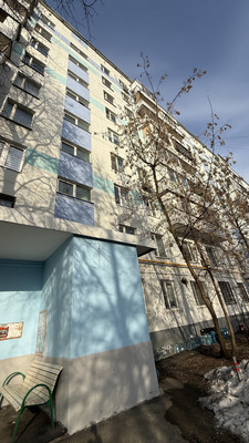 Продам трехкомнатную (3-комн.) квартиру, Очаковское ш, 17к2, Москва г