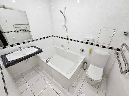 Продам двухкомнатную (2-комн.) квартиру, Ленинградский пр-кт, 76к4, Москва г