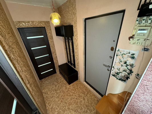 Продам двухкомнатную (2-комн.) квартиру, Пирогова ул, 27, Комсомольск-на-Амуре г