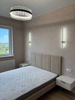 Продам однокомнатную (1-комн.) квартиру, Комарова б-р, 1кИ, Ростов-на-Дону г