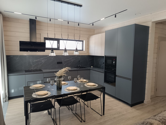 Продам коттедж, ДПК Лэйк Клаб тер, Лыщёво д, 0 км от города