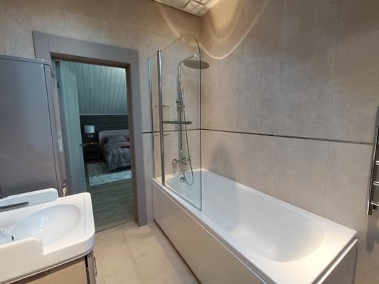 Продам коттедж, ДПК Лэйк Клаб тер, Лыщёво д, 0 км от города