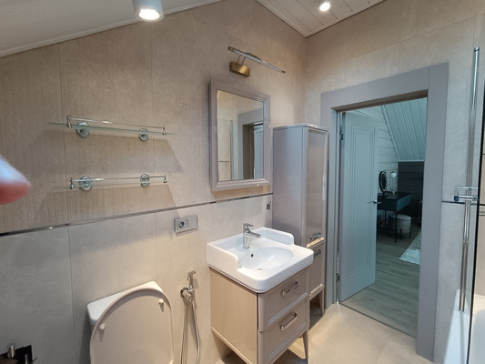 Продам коттедж, ДПК Лэйк Клаб тер, Лыщёво д, 0 км от города