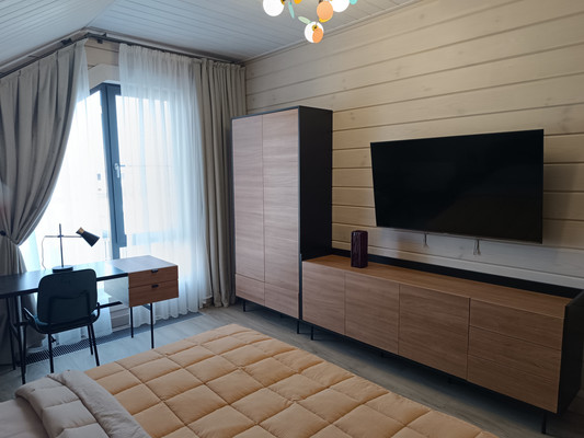 Продам коттедж, ДПК Лэйк Клаб тер, Лыщёво д, 0 км от города