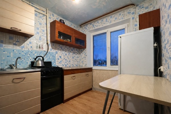 Продам однокомнатную (1-комн.) квартиру, 17, Каменское с