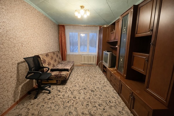 Продам однокомнатную (1-комн.) квартиру, 17, Каменское с