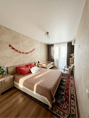 Продам двухкомнатную (2-комн.) квартиру, Шеболдаева ул, 95, Ростов-на-Дону г