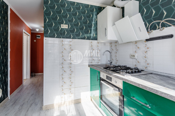 Продам двухкомнатную (2-комн.) квартиру, Гаршина ул, 1, Томилино рп