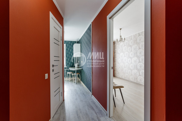 Продам двухкомнатную (2-комн.) квартиру, Гаршина ул, 1, Томилино рп