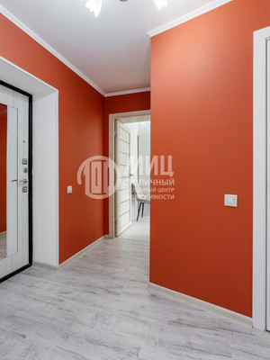 Продам двухкомнатную (2-комн.) квартиру, Гаршина ул, 1, Томилино рп