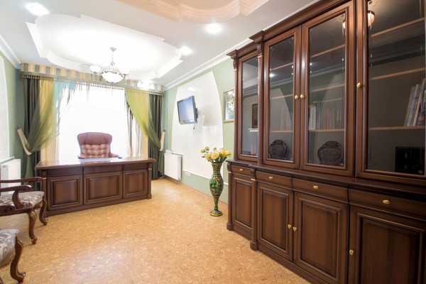 Сдам многокомнатную квартиру, 20-летия ВЛКСМ ул, 54А, Воронеж г