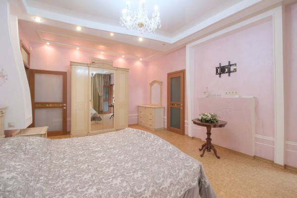 Сдам многокомнатную квартиру, 20-летия ВЛКСМ ул, 54А, Воронеж г