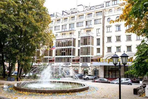 Сдам многокомнатную квартиру, 20-летия ВЛКСМ ул, 54А, Воронеж г