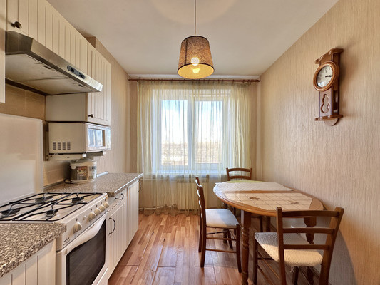 Продам однокомнатную (1-комн.) квартиру, Космонавтов пр-кт, 27к1, Санкт-Петербург г