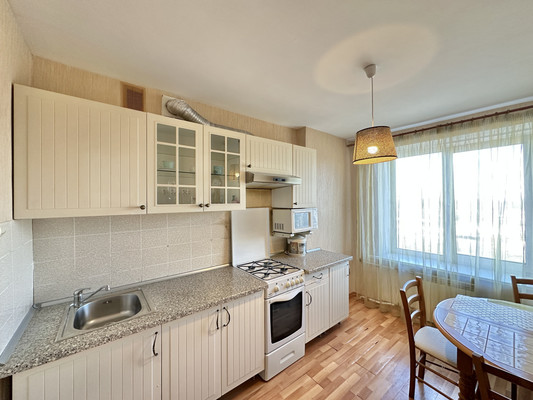 Продам однокомнатную (1-комн.) квартиру, Космонавтов пр-кт, 27к1, Санкт-Петербург г