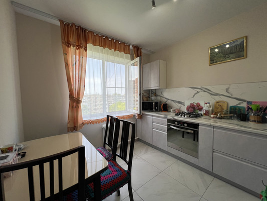 Продам двухкомнатную (2-комн.) квартиру, Королева пр-кт, 11/2, Ростов-на-Дону г