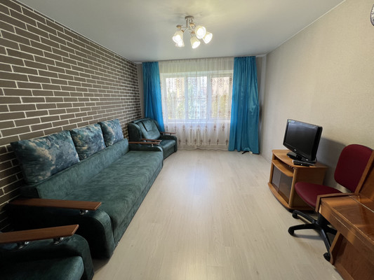 Продам двухкомнатную (2-комн.) квартиру, Королева пр-кт, 11/2, Ростов-на-Дону г