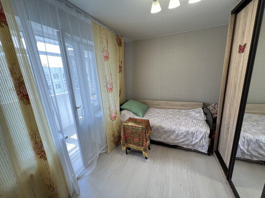 Продам двухкомнатную (2-комн.) квартиру, Королева пр-кт, 11/2, Ростов-на-Дону г