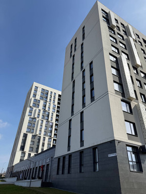 Продам однокомнатную (1-комн.) квартиру, Александра Суворова пр-кт, 107к2, Симферополь г