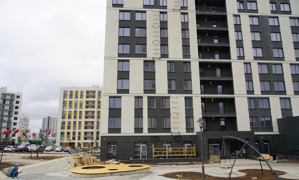 Продам однокомнатную (1-комн.) квартиру, Александра Суворова пр-кт, 107к2, Симферополь г