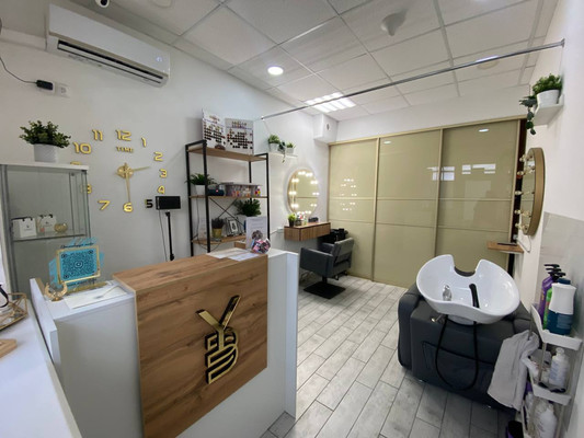 Продам торговое помещение 40,1 м2, Луговая ул, 6нк2, Симферополь г