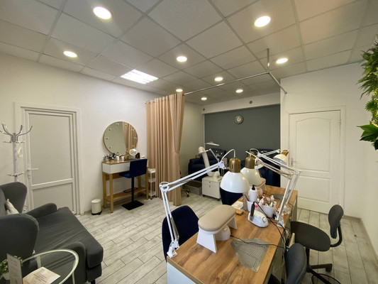 Продам торговое помещение 40,1 м2, Луговая ул, 6нк2, Симферополь г