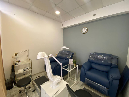 Продам торговое помещение 40,1 м2, Луговая ул, 6нк2, Симферополь г