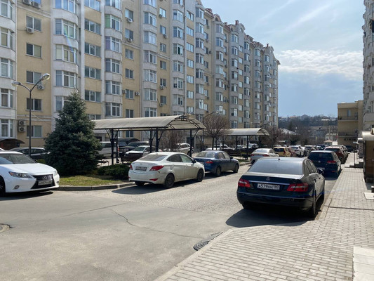 Продам торговое помещение 40,1 м2, Луговая ул, 6нк2, Симферополь г