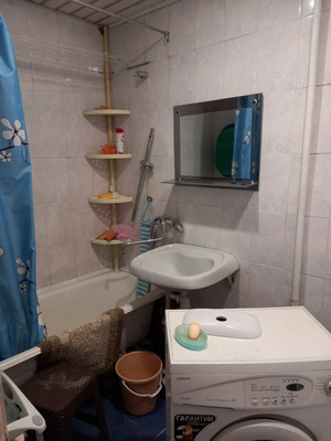 Продам двухкомнатную (2-комн.) квартиру, Паршина ул, 35к1, Москва г