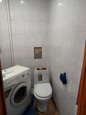 Продам двухкомнатную (2-комн.) квартиру, Паршина ул, 35к1, Москва г