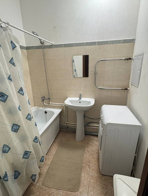 Продам двухкомнатную (2-комн.) квартиру, Мира ул, 4к1, Люберцы г