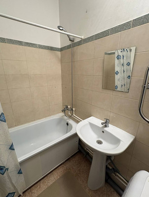 Продам двухкомнатную (2-комн.) квартиру, Мира ул, 4к1, Люберцы г