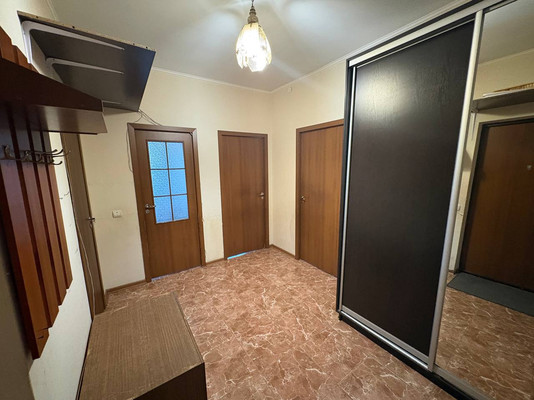 Продам двухкомнатную (2-комн.) квартиру, Мира ул, 4к1, Люберцы г