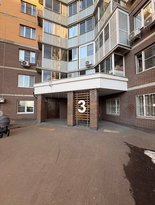 Продам двухкомнатную (2-комн.) квартиру, Мира ул, 4к1, Люберцы г