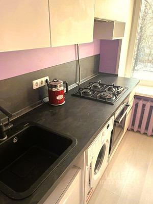 Продам однокомнатную (1-комн.) квартиру, Винокурова ул, 11к2, Москва г