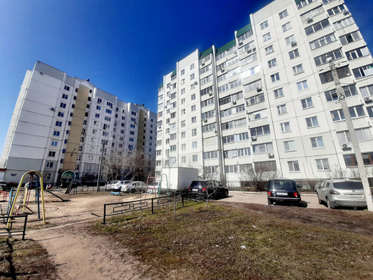 Продам однокомнатную (1-комн.) квартиру, Калининградская ул, 100ка, Воронеж г