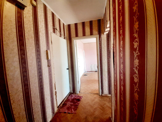 Продам однокомнатную (1-комн.) квартиру, Калининградская ул, 100ка, Воронеж г