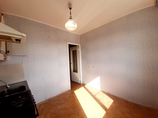 Продам однокомнатную (1-комн.) квартиру, Калининградская ул, 100ка, Воронеж г