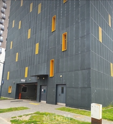 Продам машиноместо 13,3 м2, Орлово-Денисовский пр-кт, 19к5 стр 1, Санкт-Петербург г