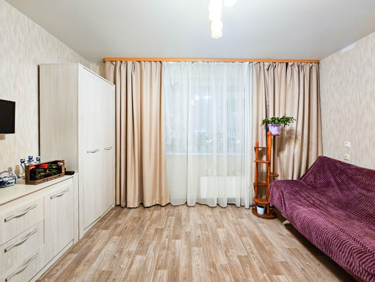 Продам двухкомнатную (2-комн.) квартиру, Георгия Величко ул, 5, Ханты-Мансийск г