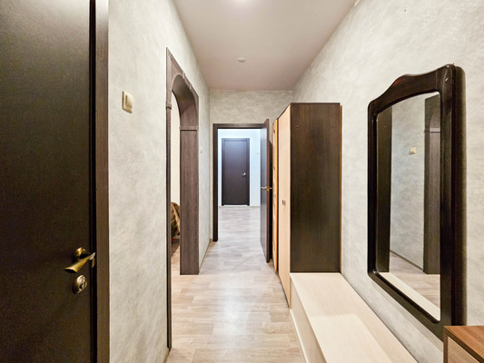 Продам двухкомнатную (2-комн.) квартиру, Георгия Величко ул, 5, Ханты-Мансийск г