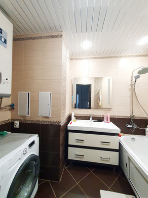 Продам трехкомнатную (3-комн.) квартиру, 50 лет НЛМК ул, 2в, Липецк г