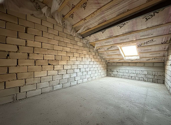 Продам двухкомнатную (2-комн.) квартиру, Солнечная ул, 7, Нальчик г