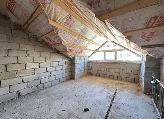 Продам двухкомнатную (2-комн.) квартиру, Солнечная ул, 7, Нальчик г