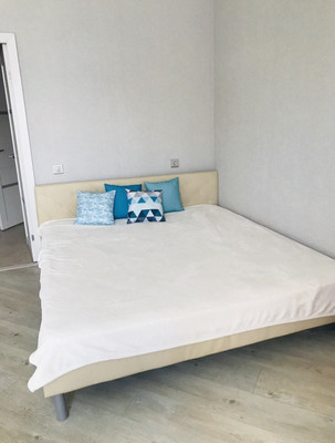 Продам однокомнатную (1-комн.) квартиру, Октябрьский пр-кт, 20к2, Люберцы г