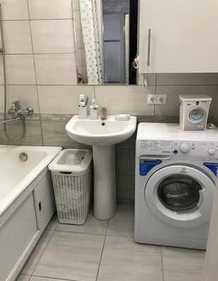 Продам однокомнатную (1-комн.) квартиру, Октябрьский пр-кт, 20к2, Люберцы г