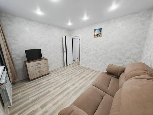 Продам однокомнатную (1-комн.) квартиру, Советская ул, 37к2, Комсомольск-на-Амуре г