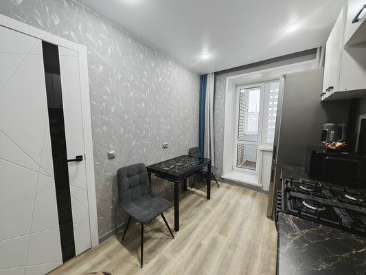 Продам однокомнатную (1-комн.) квартиру, Советская ул, 37к2, Комсомольск-на-Амуре г