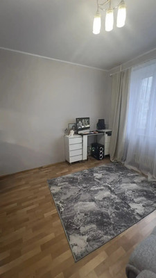 Продам однокомнатную (1-комн.) квартиру, Академика Глушко ул, 1, Казань г